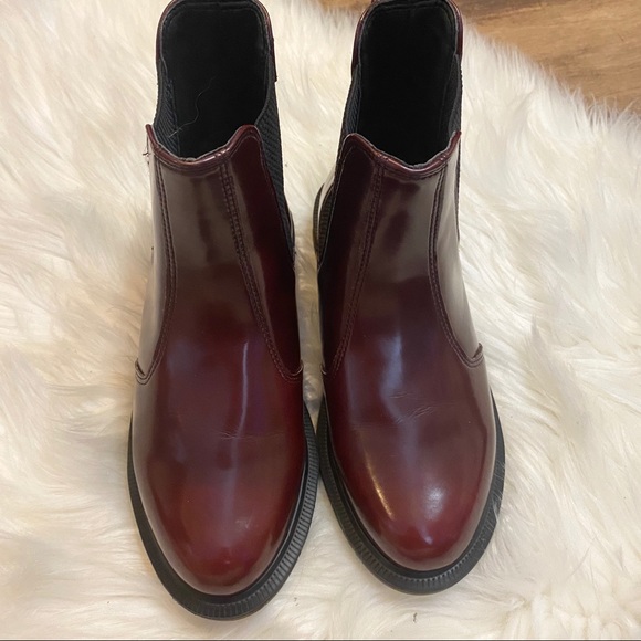 SOLD ❌ DOC MARTENS Vegan Flora Cherry Chelsea Boot - Picture 3 of 10